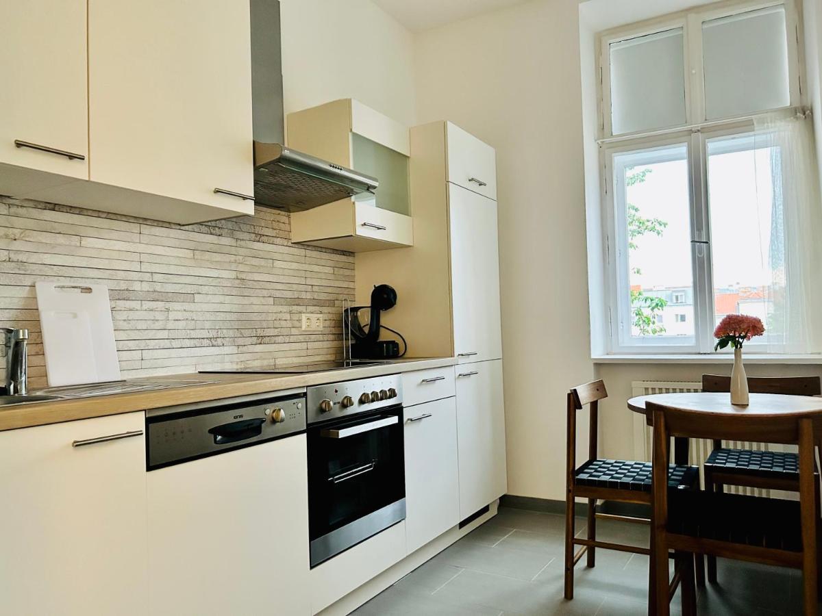 וינה Cosy & Central Apartment מראה חיצוני תמונה